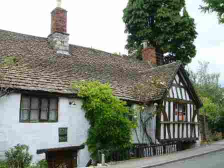 Looking across the road at the Ancient Ram Inn.