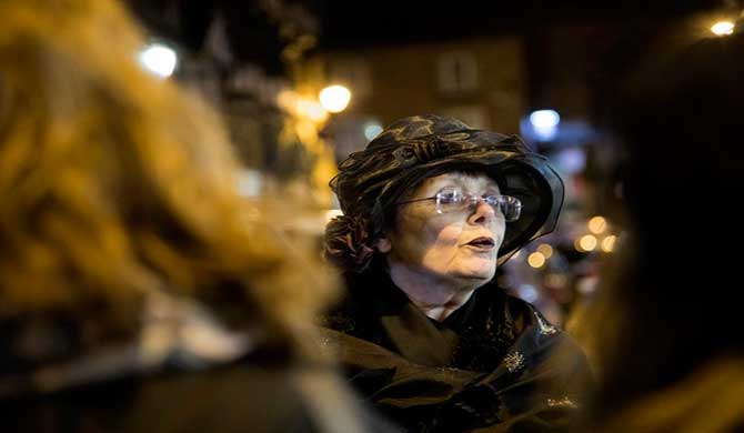 The guide on the Chester Ghost Walk.