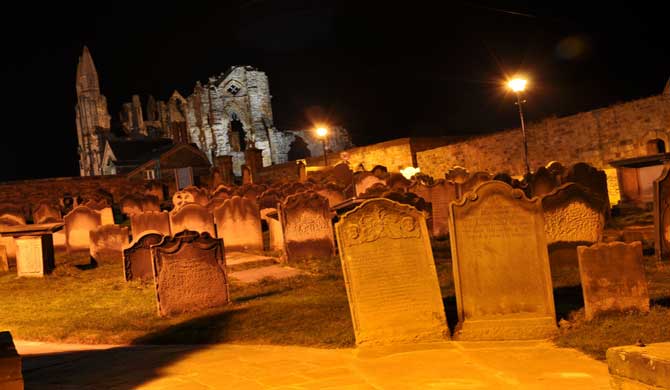 Kilkenny graves by night
