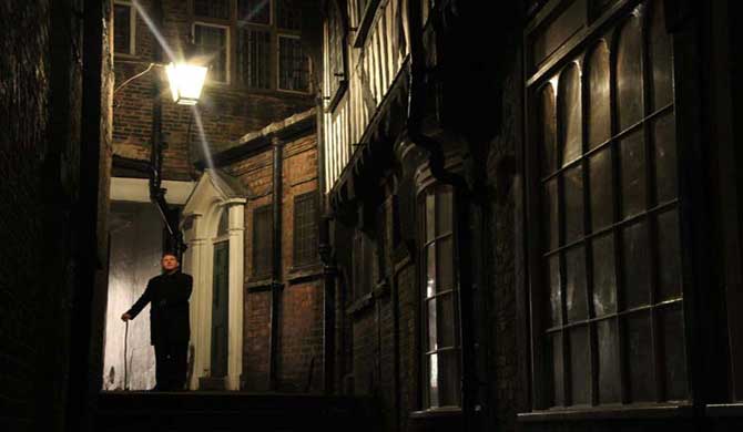 The guide on the Original York Ghost Walk.